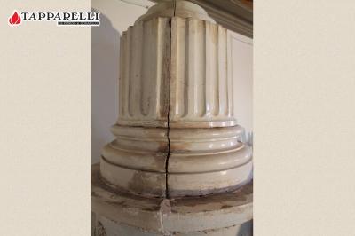 Fase1. - La stufa oggetto di questo restauro versava in cattive condizioni. Parecchie gli interventi non professionali che si sono susseguiti negli anni e che di fatto la hanno danneggiata. Fase1.