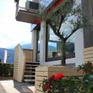 L'ingresso dello showroom stufe e caminetti. L'ingresso dello showroom stufe e caminetti.