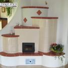 Stufa ad olle tradizionale in maiolica e muratura (cod. 70).