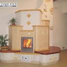 Stufa ad olle a Trento. Rivestimento in maiolica e muratura (cod. 04).