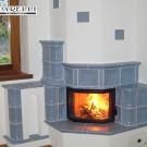 Stufa ad olle in maiolica Jasba ed inserto Spartherm (cod. 123).