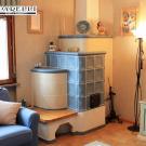 Stufa ad olle in maiolica Sommerhuber (cod. 22).