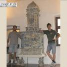 Restauro delle stufe antiche a Castel Stenico. Datata 1719, di produzione sfruzzese ( cod. 206).